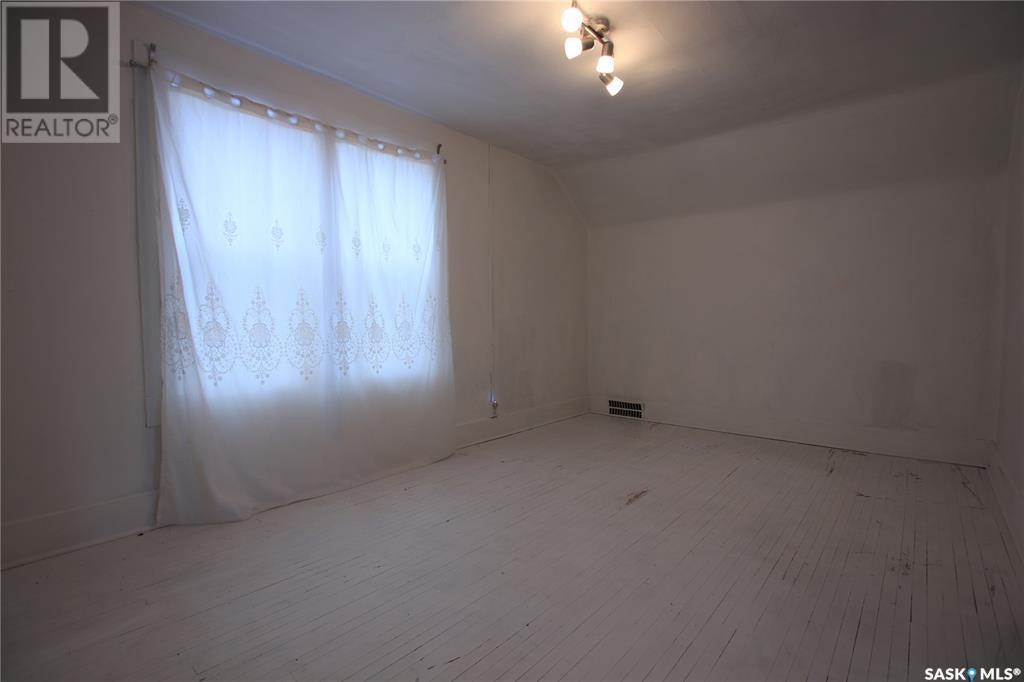 1565 Robinson Street, Regina, Saskatchewan  S4T 2Z1 - Photo 14 - SK007771