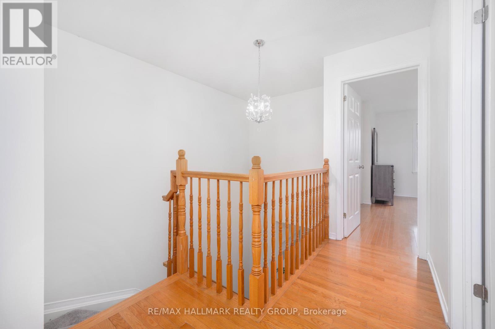 73 Palmadeo Drive, Ottawa, Ontario  K2J 4Z3 - Photo 16 - X12211631