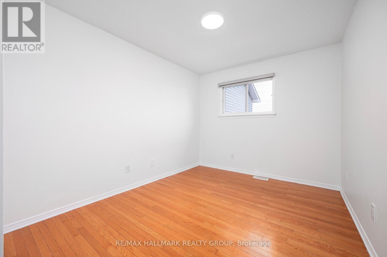 73 Palmadeo Drive, Ottawa, Ontario  K2J 4Z3 - Photo 17 - X12211631