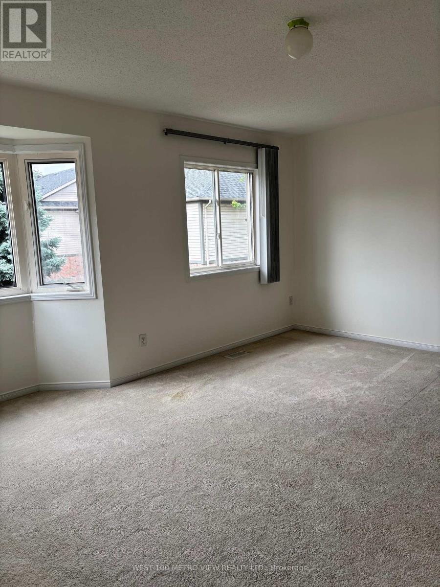 4650 Kimbermount Avenue, Mississauga, Ontario  L5M 5W7 - Photo 19 - W12211562