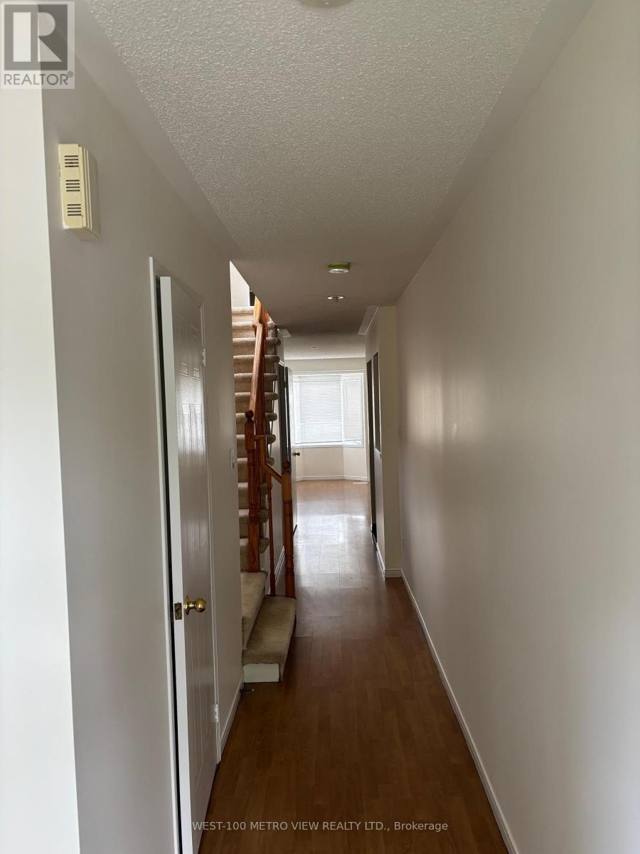 4650 Kimbermount Avenue, Mississauga, Ontario  L5M 5W7 - Photo 6 - W12211562