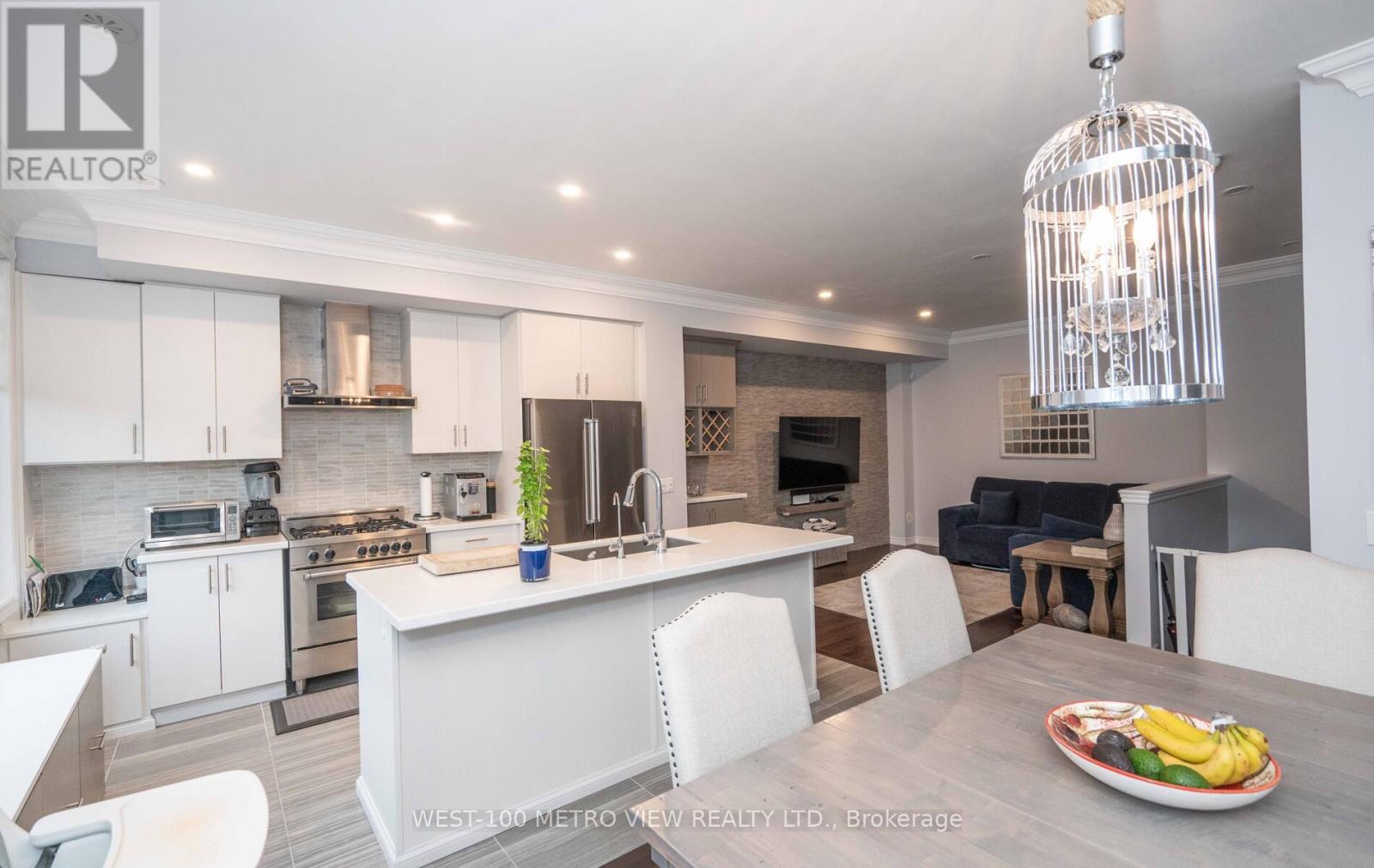 406 Athabasca Common, Oakville, Ontario  L6H 0R5 - Photo 10 - W12211567