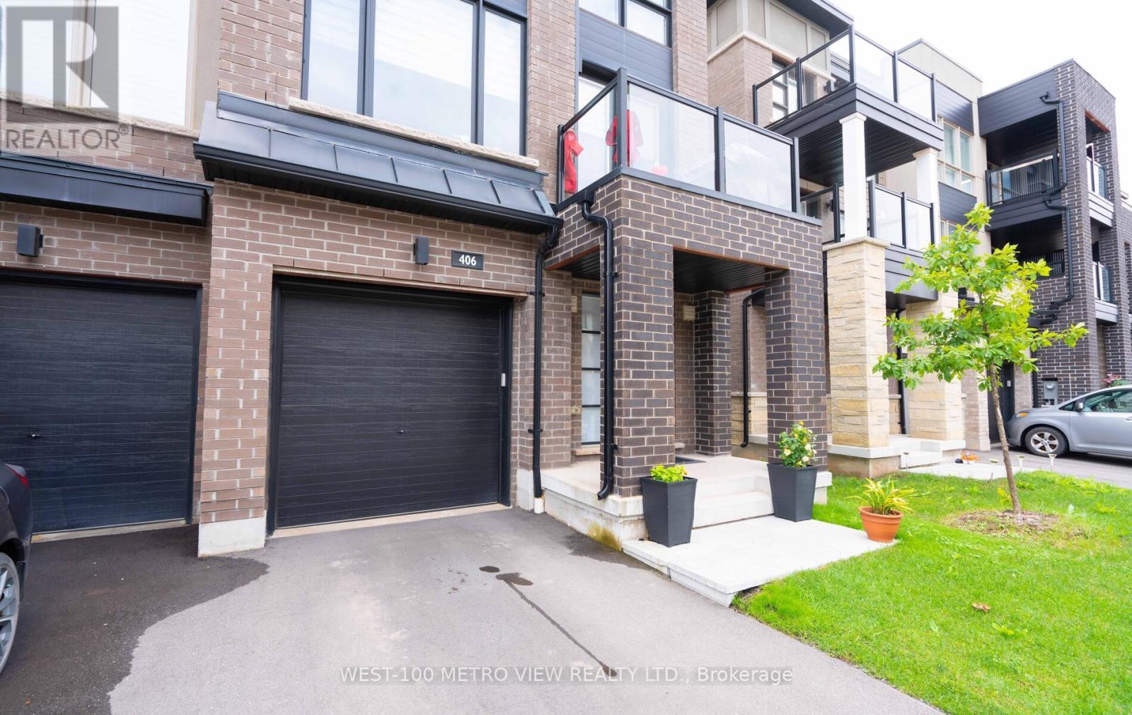 406 Athabasca Common, Oakville, Ontario  L6H 0R5 - Photo 3 - W12211567