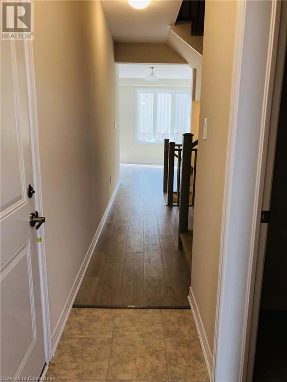 5 Hollywood Court, Cambridge, Ontario  N1R 0C7 - Photo 3 - 40728504
