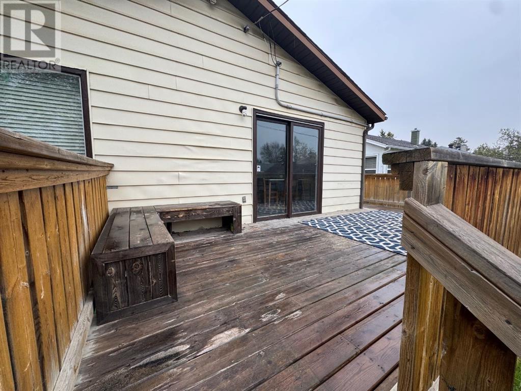 3921 50a Street, Red Deer, Alberta  T4N 1Y5 - Photo 5 - A2220158