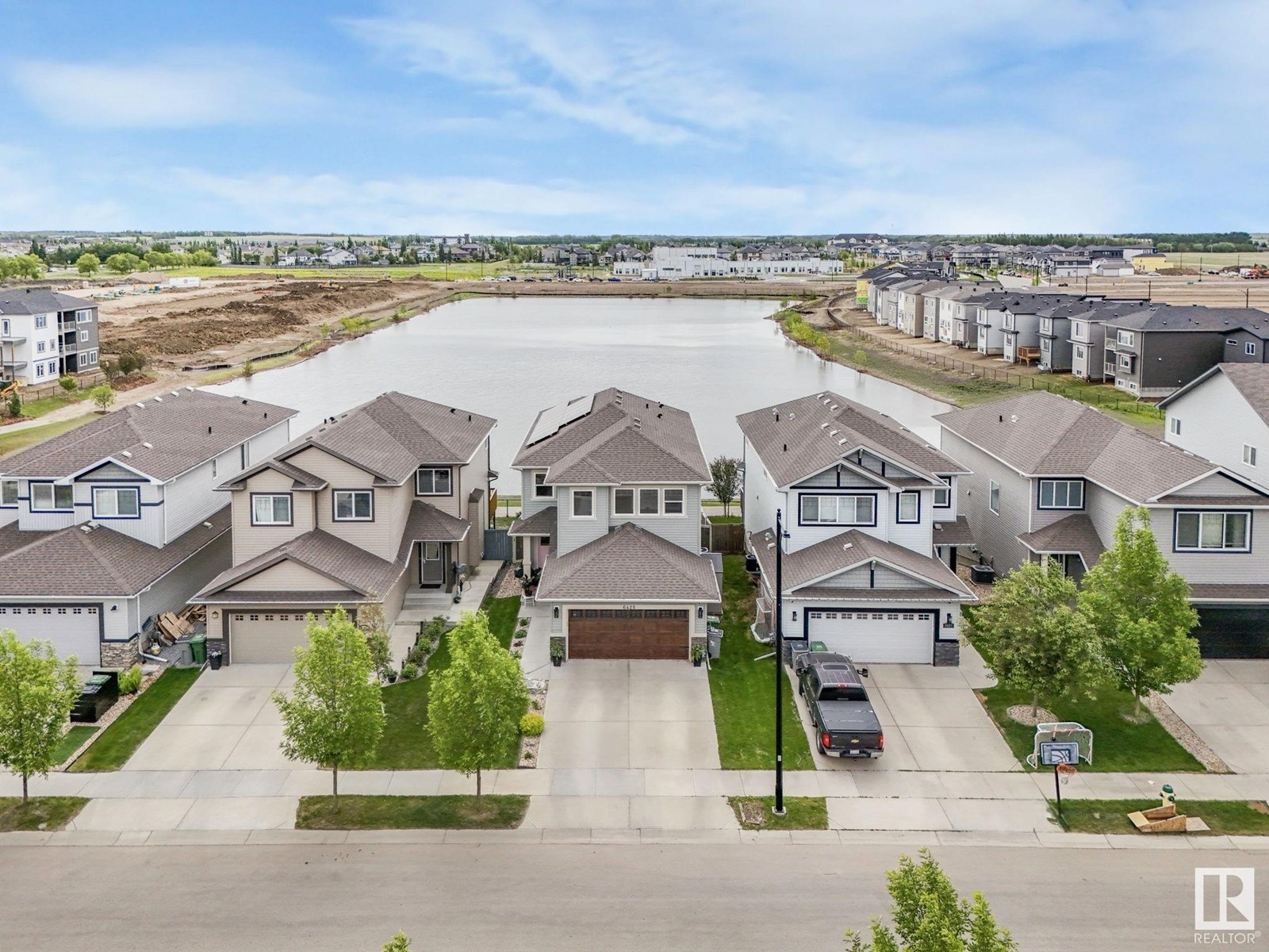 6425 47 Av, Beaumont, Alberta  T4X 2A1 - Photo 2 - E4441357