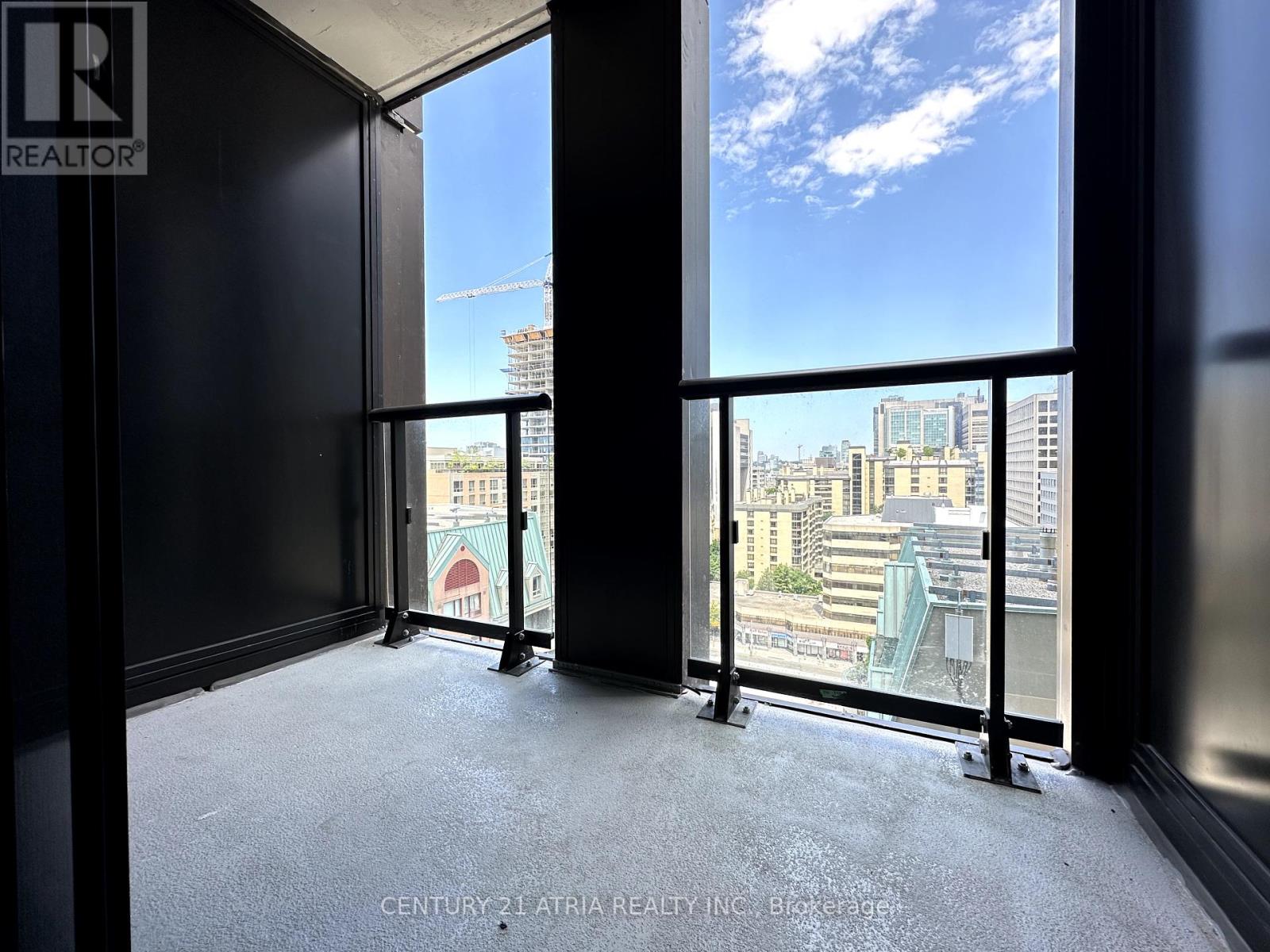 1310 - 238 Simcoe Street, Toronto, Ontario  M5T 0E2 - Photo 12 - C12211602