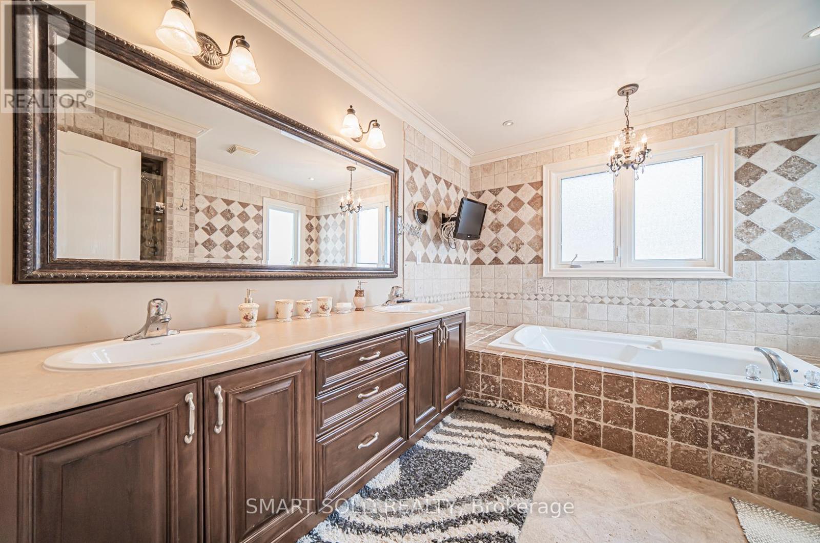 51 Dewpoint Road, Vaughan, Ontario  L4J 9E1 - Photo 25 - N12211600