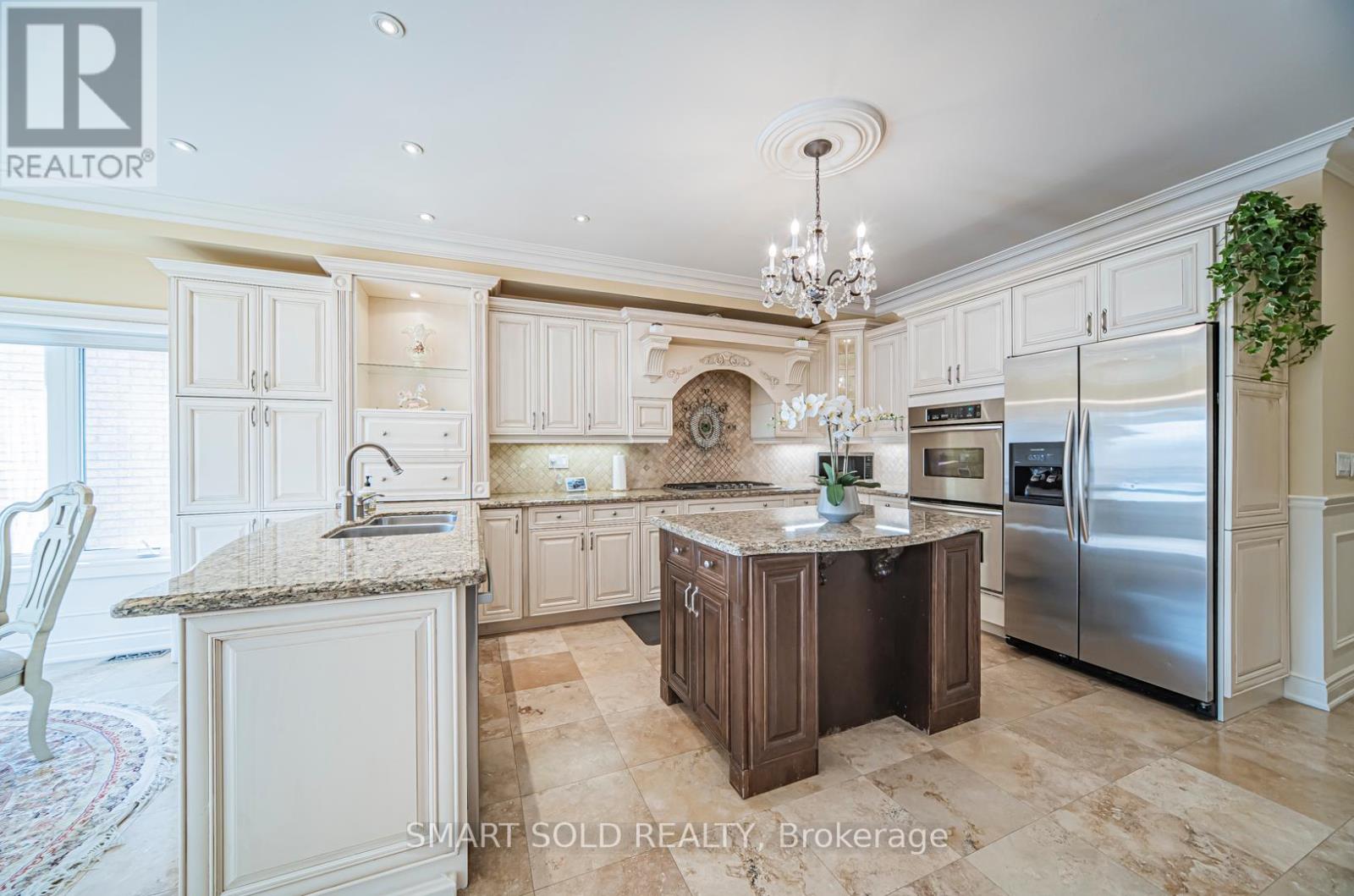 51 Dewpoint Road, Vaughan, Ontario  L4J 9E1 - Photo 8 - N12211600