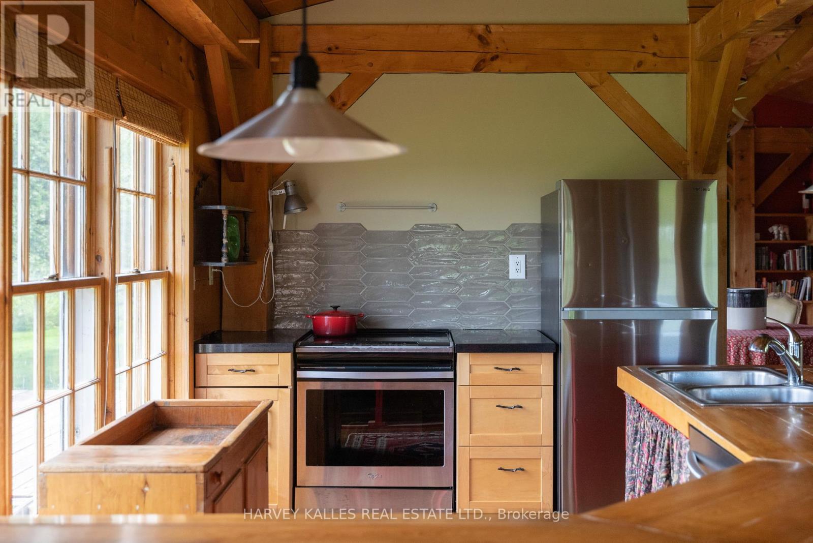 2826 Concession 8 Nottawasaga Glen Huron Road, Clearview, Ontario  L0M 1L0 - Photo 22 - S12211626