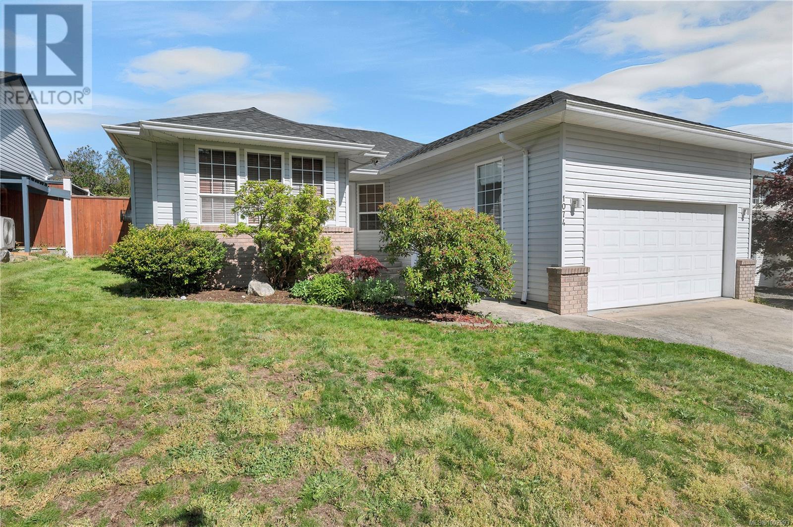 1074 Springbok Rd, Campbell River, British Columbia