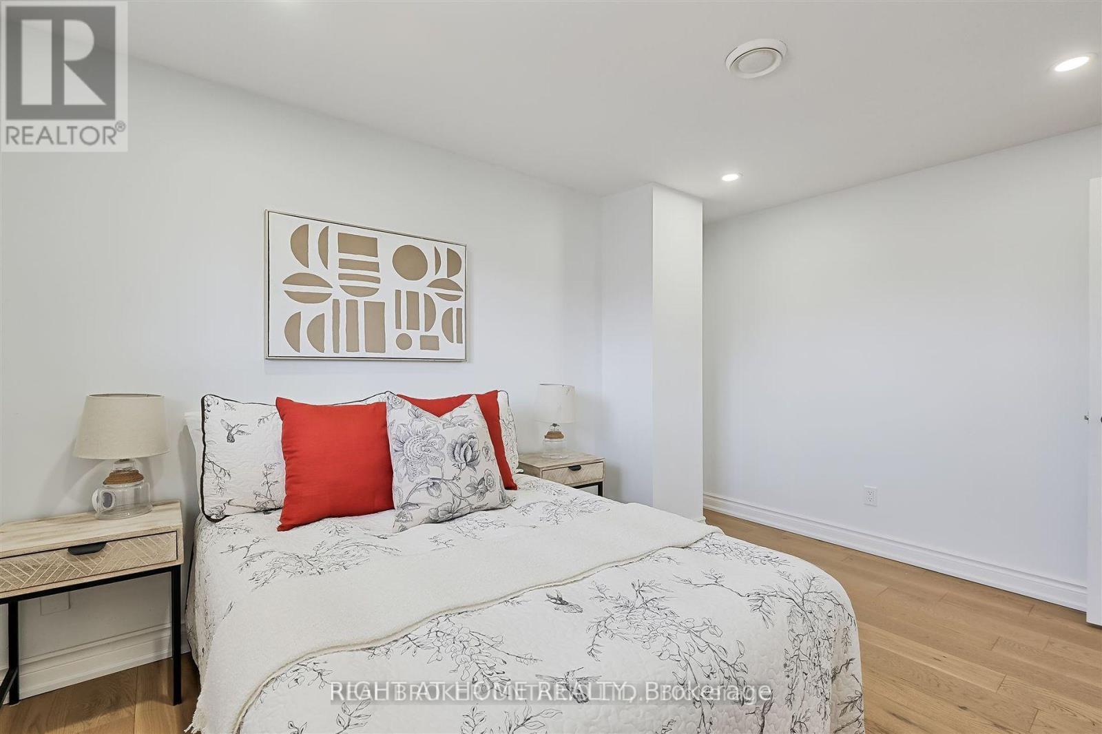 Upper-778 Ashley Court, Oshawa, Ontario  L1G 2Y5 - Photo 18 - E12211642