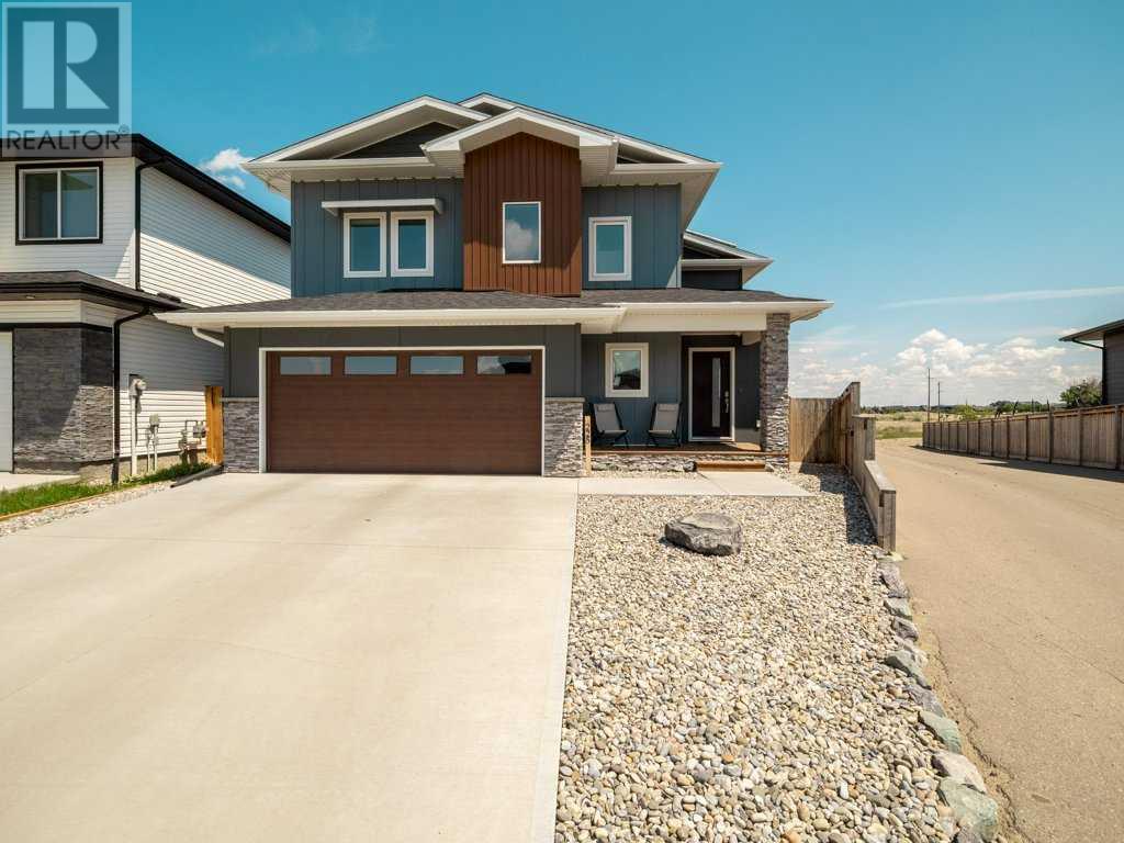 225 Rivergrove Chase W, Lethbridge, Alberta  T1K 8H9 - Photo 2 - A2224476
