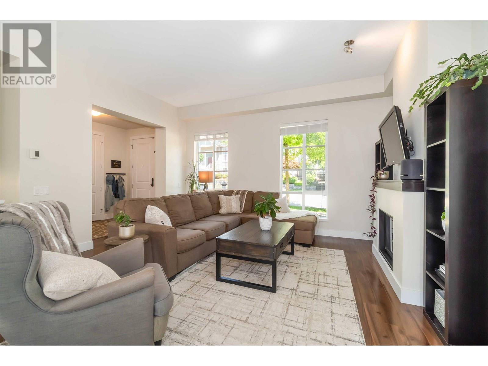 3452 Darwin Avenue, Coquitlam, British Columbia  V3B 3H7 - Photo 8 - R3013521