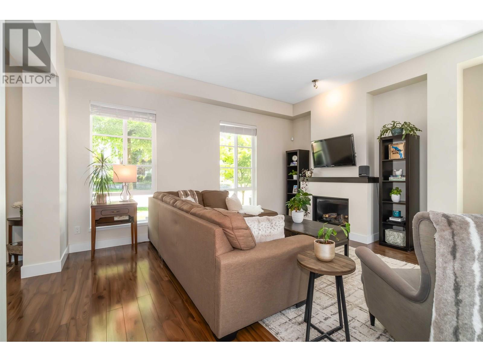 3452 Darwin Avenue, Coquitlam, British Columbia  V3B 3H7 - Photo 7 - R3013521