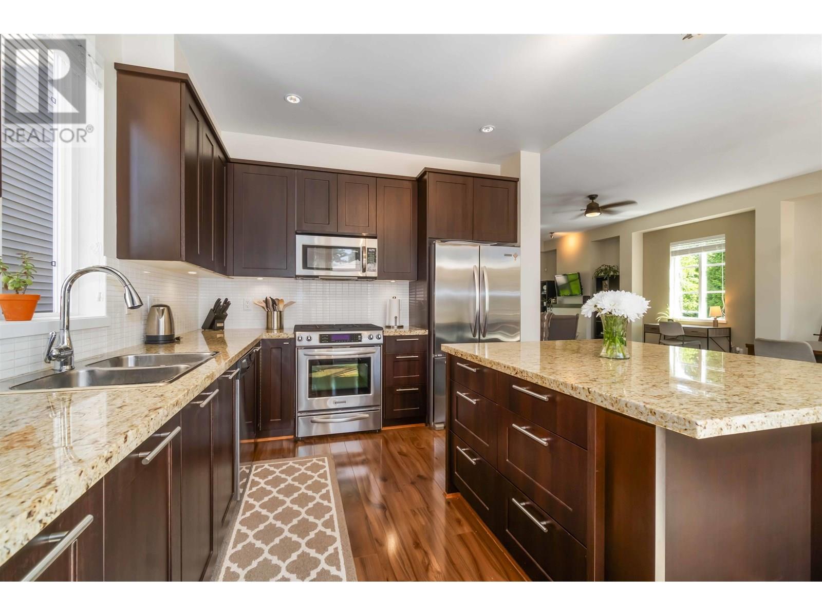 3452 Darwin Avenue, Coquitlam, British Columbia  V3B 3H7 - Photo 4 - R3013521