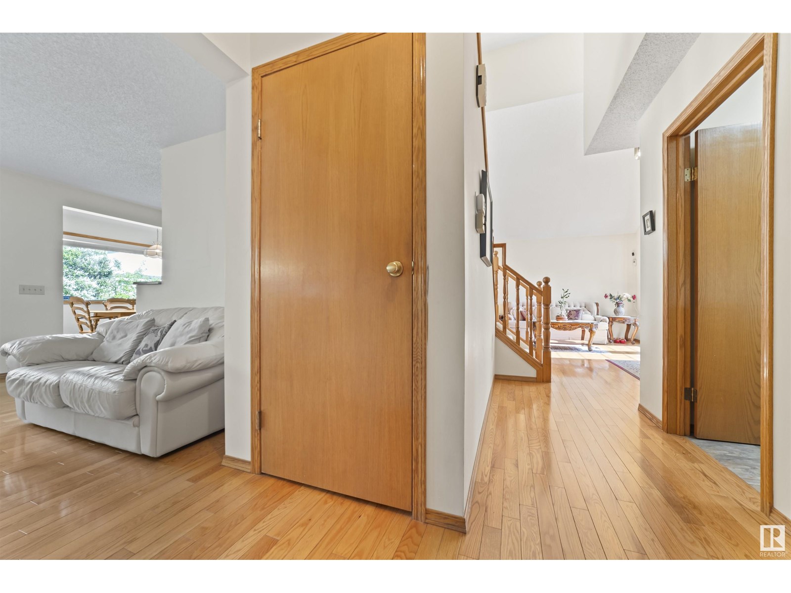 604 Burgess Cl Nw, Edmonton, Alberta  T6R 1Z7 - Photo 18 - E4441622