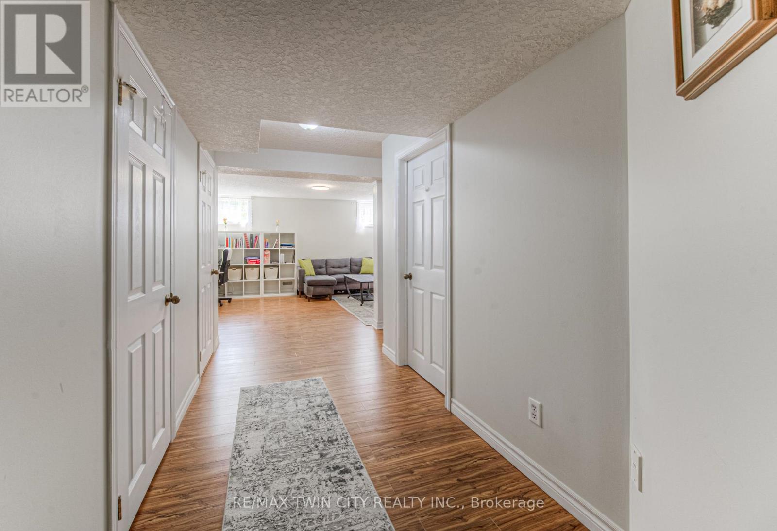 4 - 972 Strasburg Road, Kitchener, Ontario  N2E 2K4 - Photo 29 - X12211644