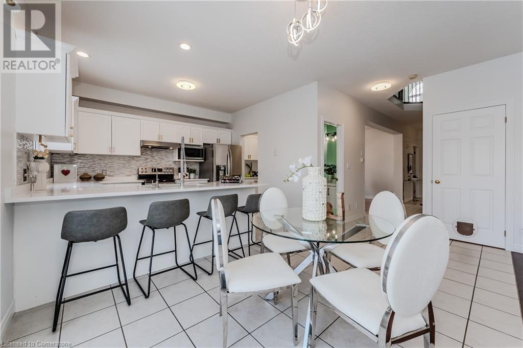 406 Woodrow Drive, Waterloo, Ontario N2T 2V7 - Photo 13 - 40739934