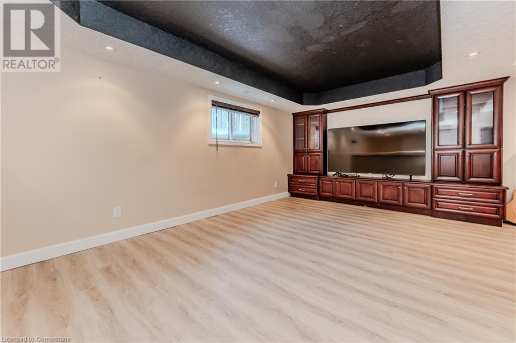 406 Woodrow Drive, Waterloo, Ontario N2T 2V7 - Photo 35 - 40739934