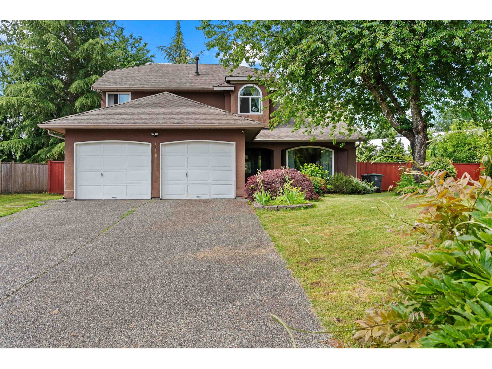 8719 142A ST STREET, surrey, British Columbia