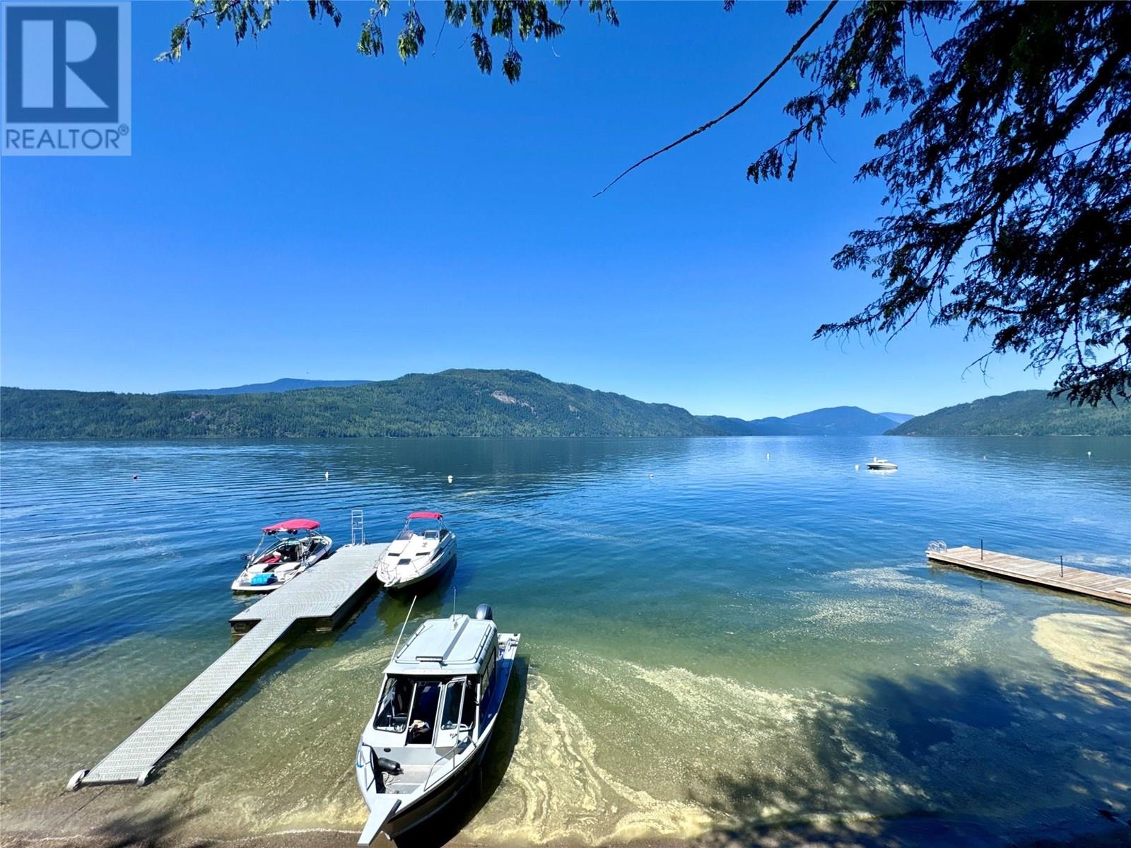 6 Wilson Creek Shuswap Lake, Sicamous, British Columbia  V0E 2V0 - Photo 34 - 10351757