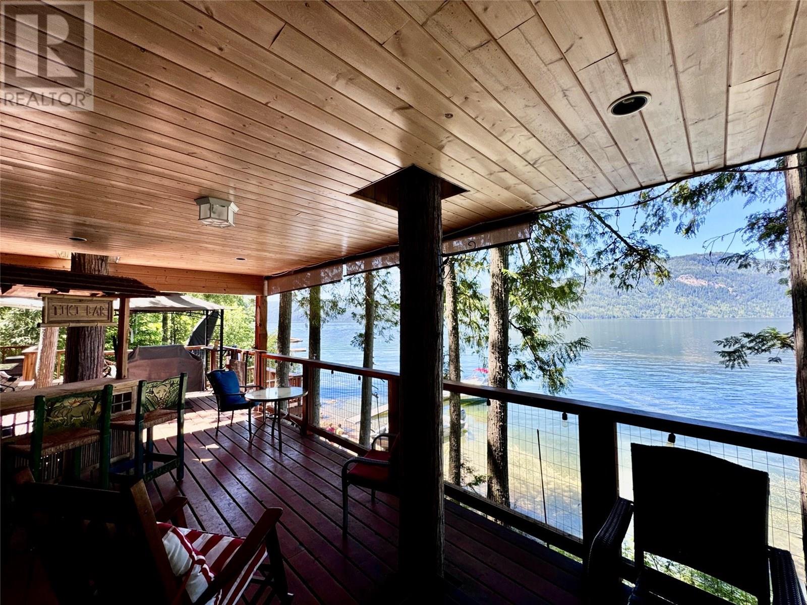 6 Wilson Creek Shuswap Lake, Sicamous, British Columbia  V0E 2V0 - Photo 32 - 10351757