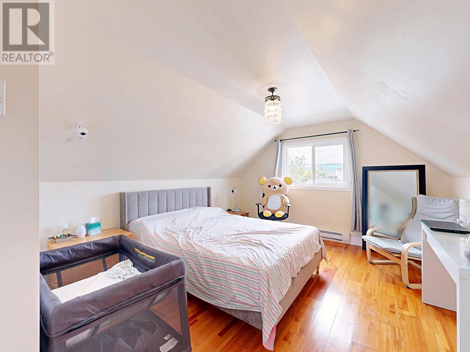 3232 E 43rd Avenue, Vancouver, British Columbia  V5R 2Z9 - Photo 15 - R3013676