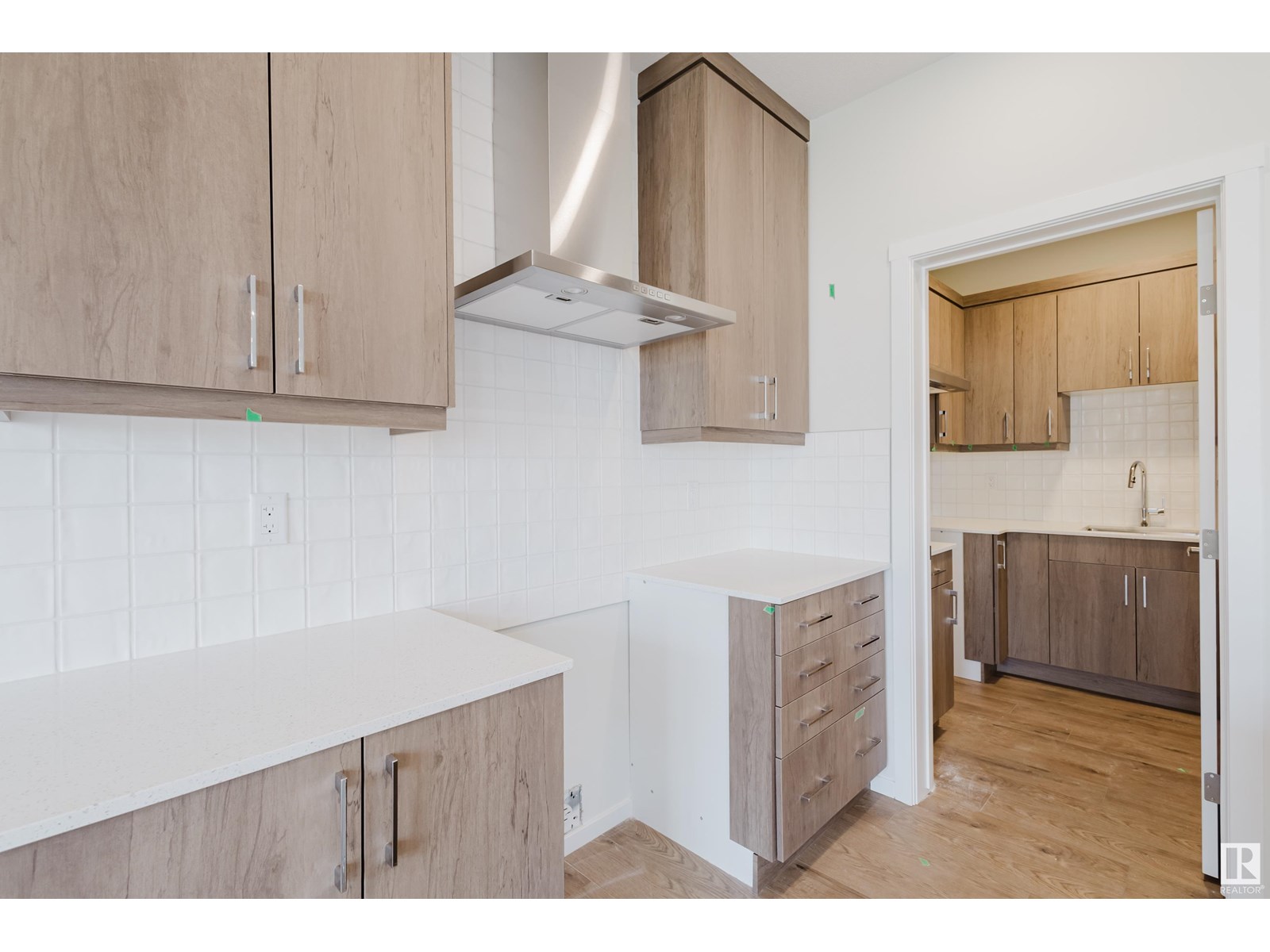 Property at 2116 209 ST NW image 1
