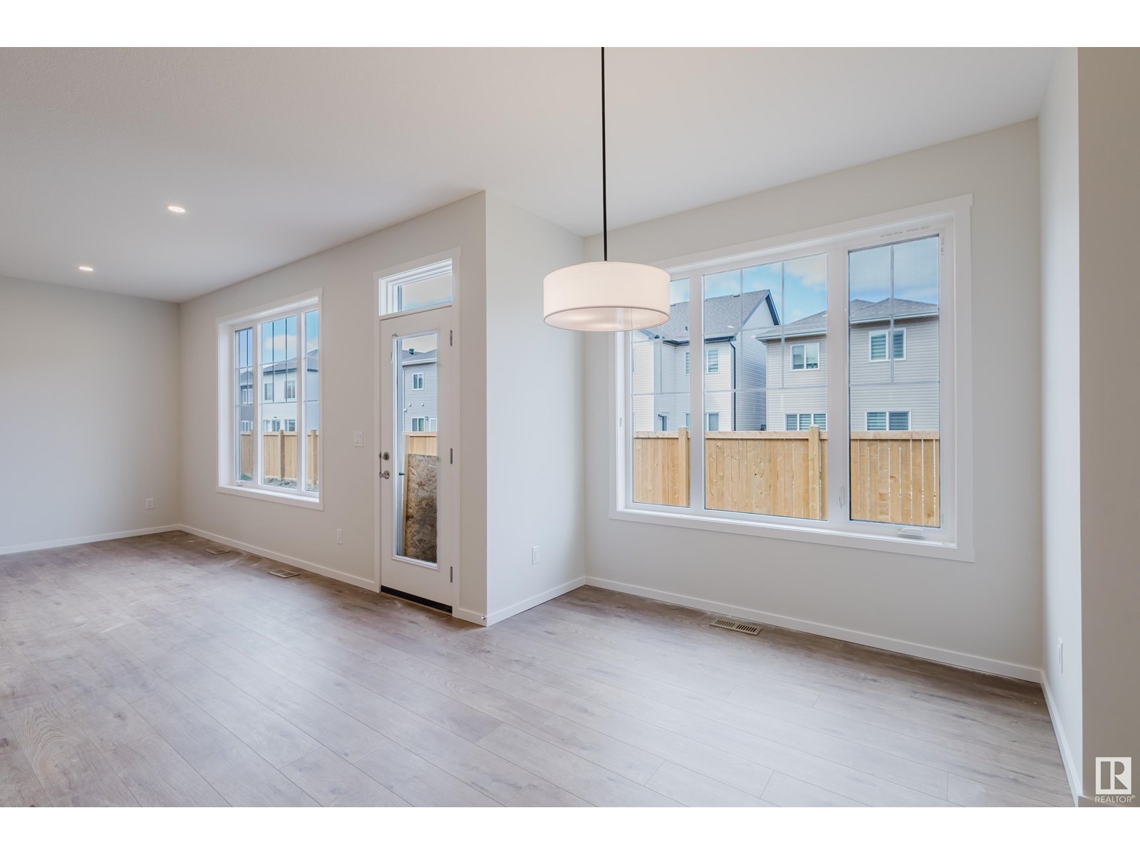 Property at 2116 209 ST NW image 5