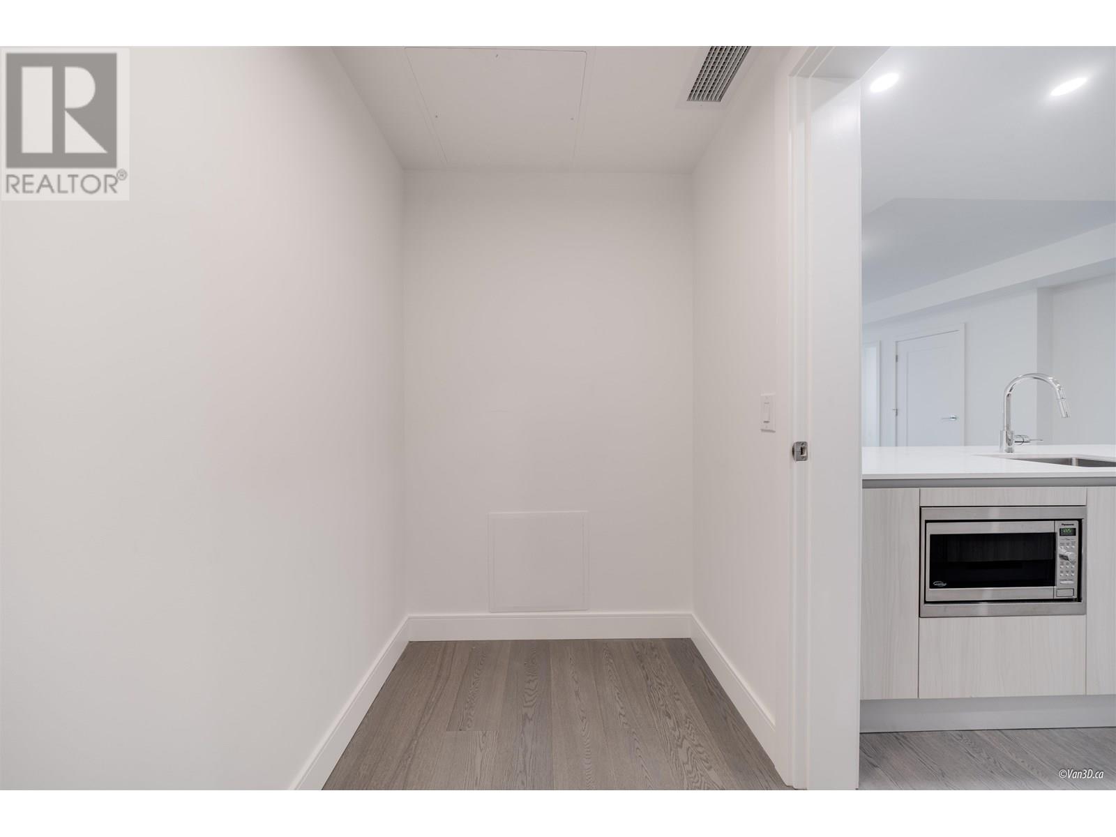305 488 W 58th Avenue, Vancouver, British Columbia  V5X 1V5 - Photo 4 - R3013919