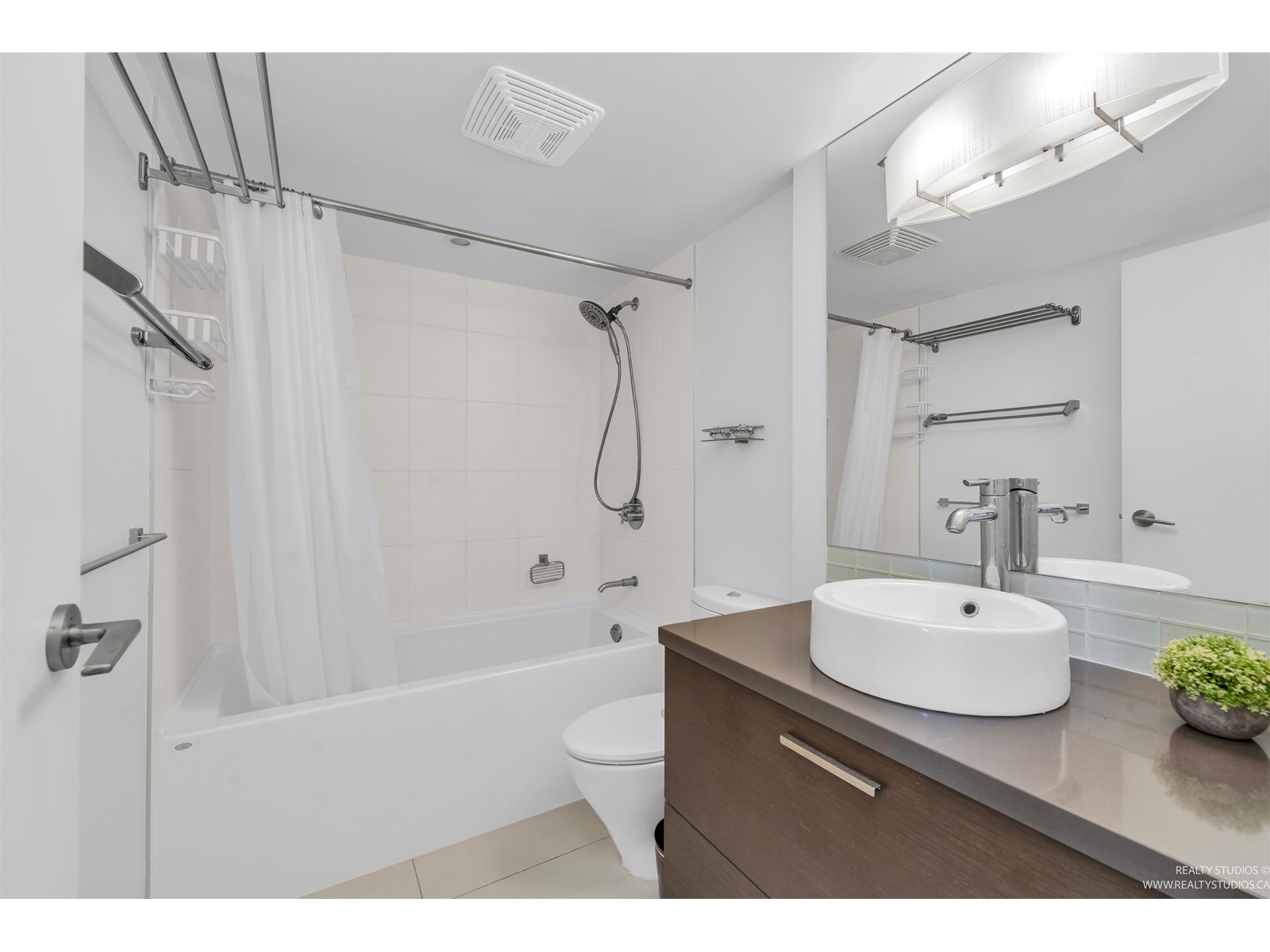 1710 10777 University Drive, Surrey, British Columbia  V3T 0E7 - Photo 14 - R3012750
