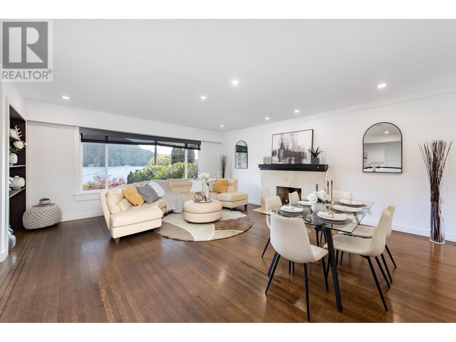 463 Beachview Drive, North Vancouver, British Columbia  V7G 1P5 - Photo 3 - R3013689