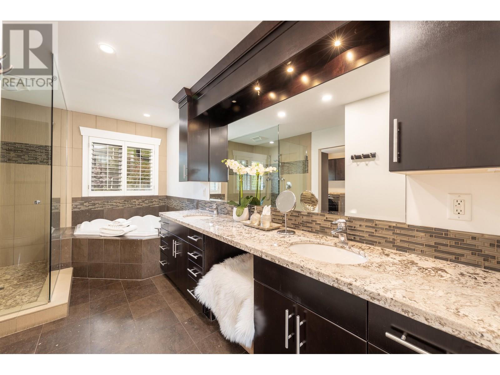 463 Beachview Drive, North Vancouver, British Columbia  V7G 1P5 - Photo 17 - R3013689