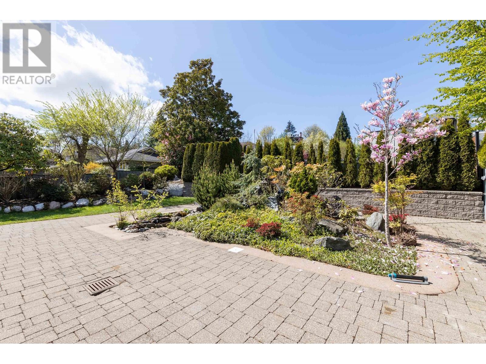 463 Beachview Drive, North Vancouver, British Columbia  V7G 1P5 - Photo 32 - R3013689