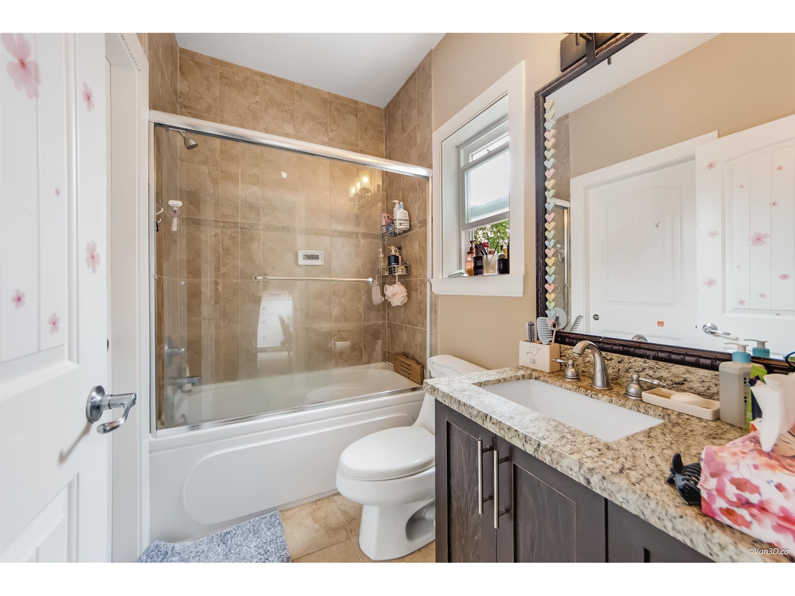 16334 25 Avenue, Surrey, British Columbia  V3Z 6S1 - Photo 17 - R3013826