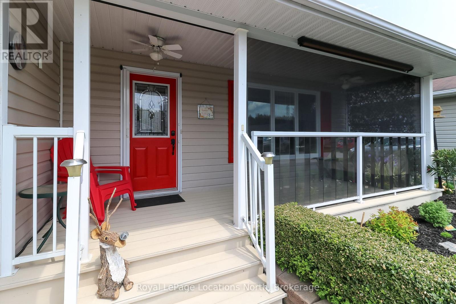 7 Kentucky Avenue, Wasaga Beach, Ontario  L9Z 3A8 - Photo 2 - S12211718