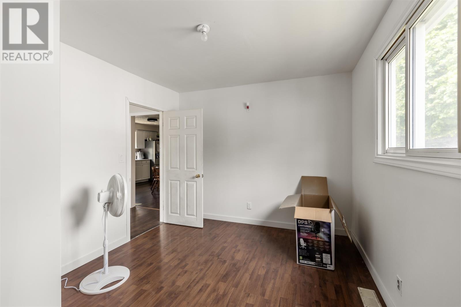 174 Farquhar St, Sault Ste. Marie, Ontario  P6B 3R4 - Photo 18 - SM251365