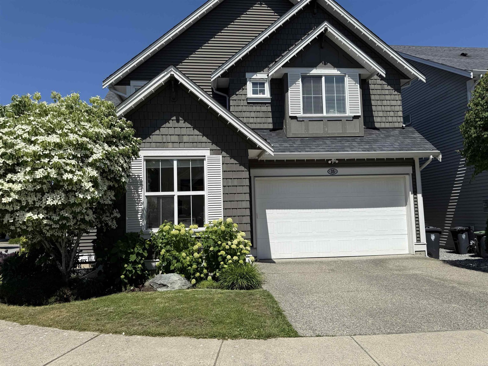 35 7891 211 STREET, langley, British Columbia