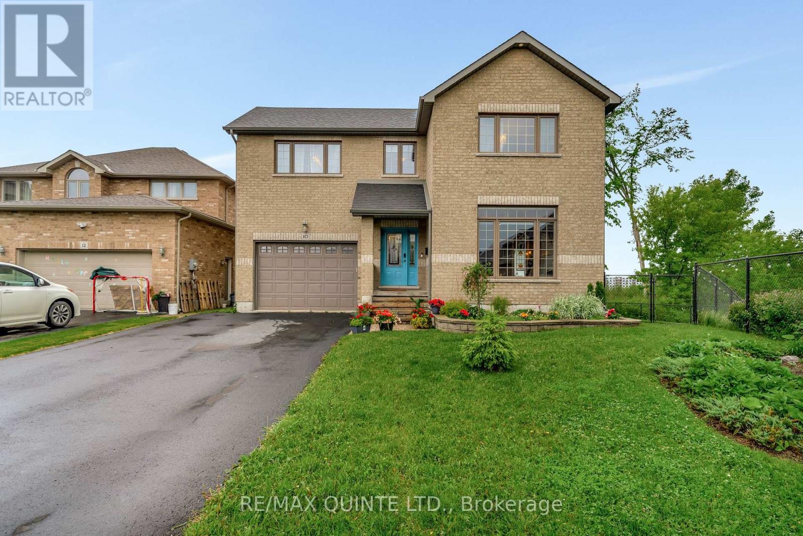 10 Meagher Place, Belleville, Ontario K8P 0C1 - Photo 1 - X12211700