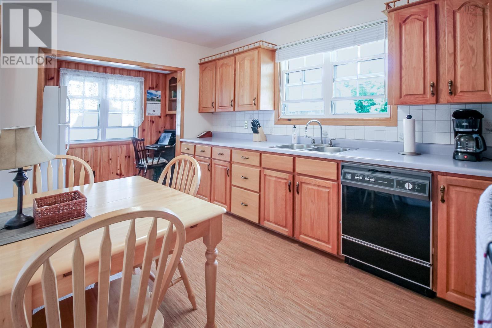 65 Centre Street, Truro, Nova Scotia  B2N 2K1 - Photo 9 - 202514146