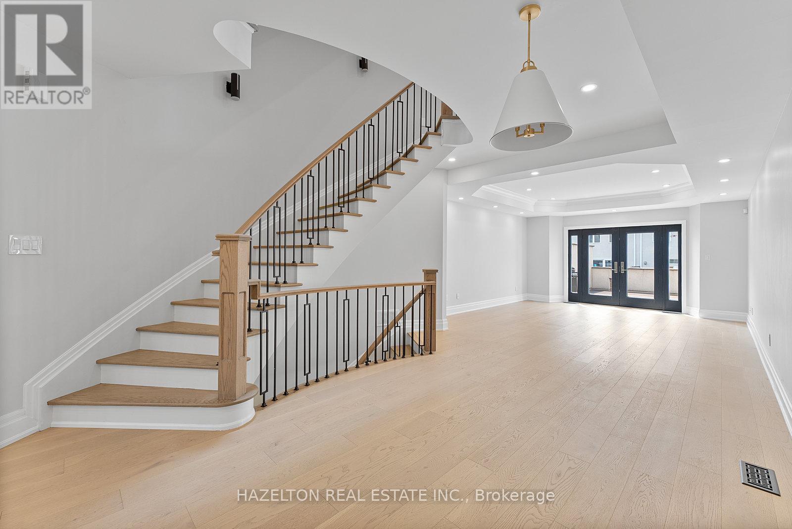 258 Spadina Road, Toronto, Ontario  M5R 2V1 - Photo 12 - C12210154