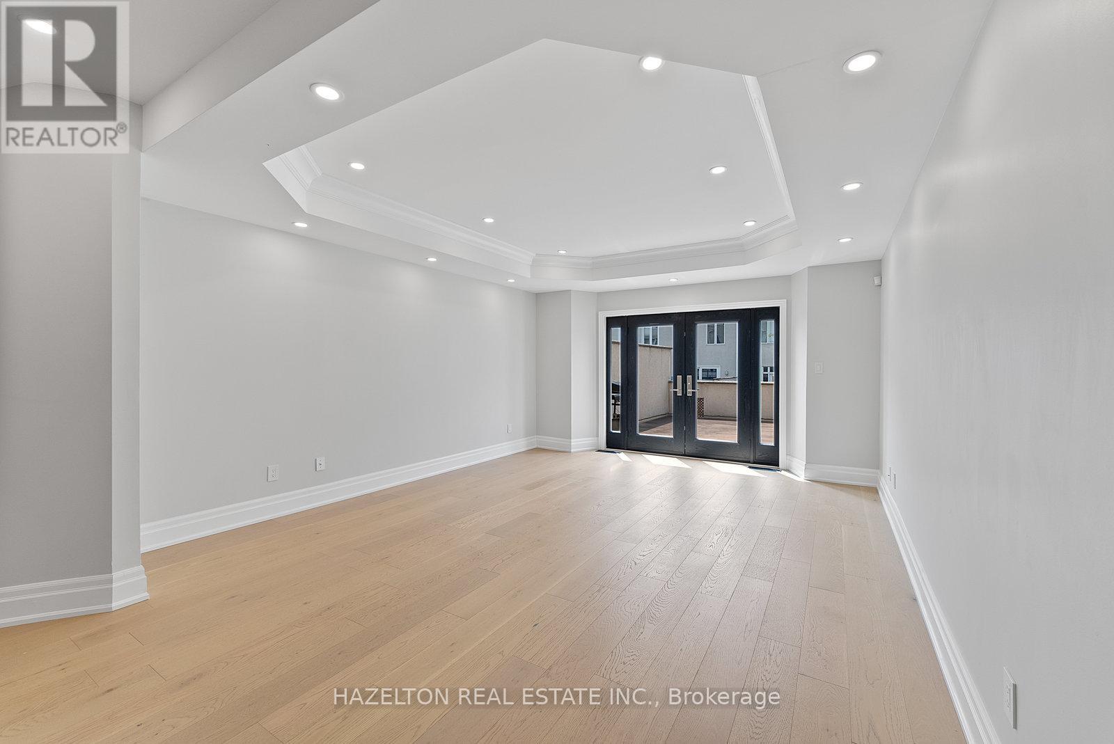 258 Spadina Road, Toronto, Ontario  M5R 2V1 - Photo 13 - C12210154