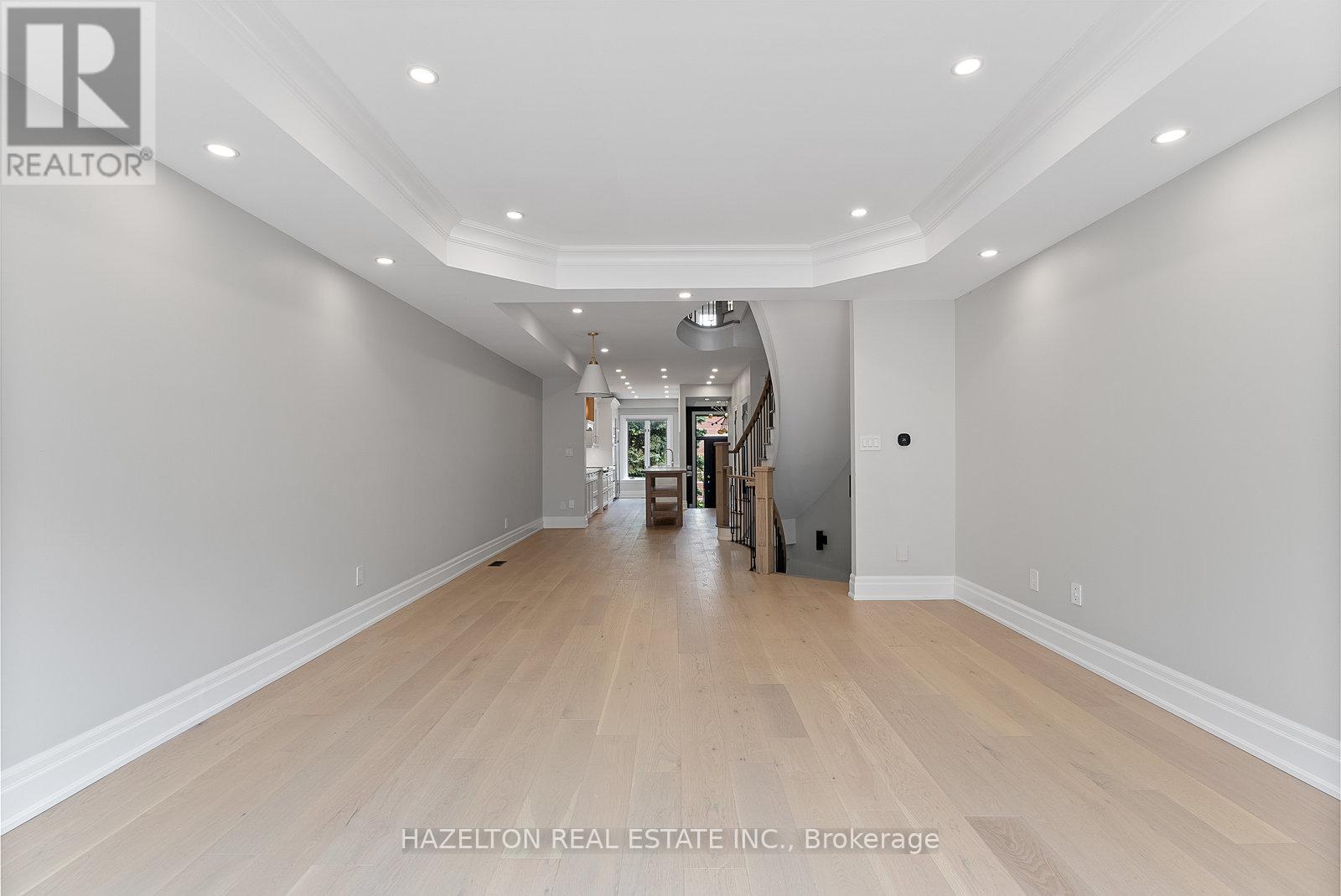 258 Spadina Road, Toronto, Ontario  M5R 2V1 - Photo 15 - C12210154