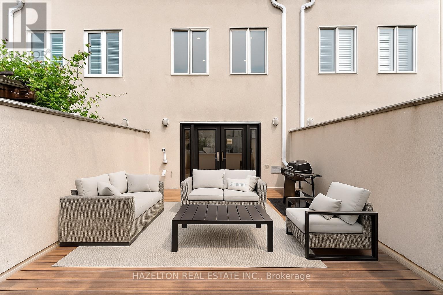 258 Spadina Road, Toronto, Ontario  M5R 2V1 - Photo 18 - C12210154
