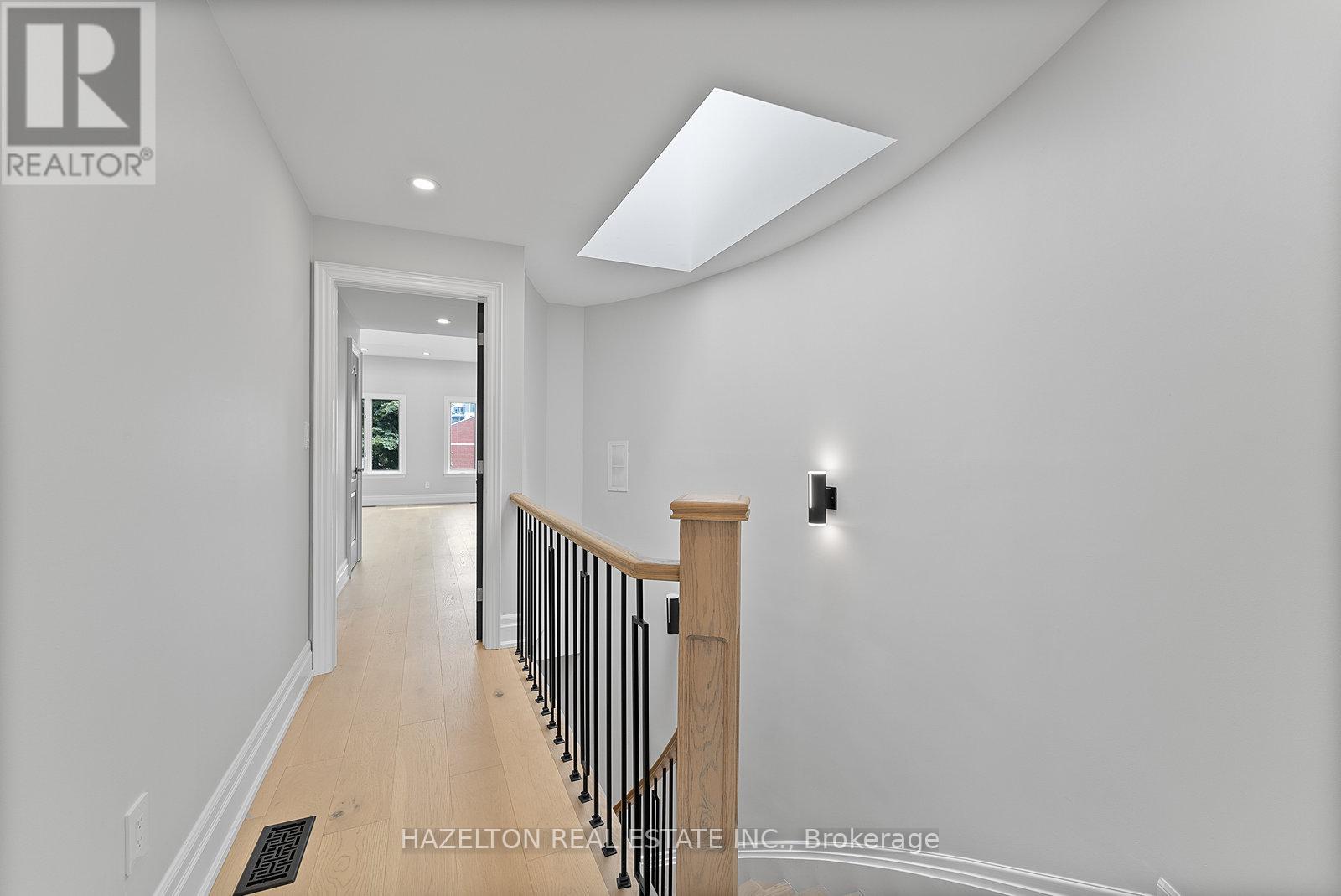 258 Spadina Road, Toronto, Ontario  M5R 2V1 - Photo 29 - C12210154
