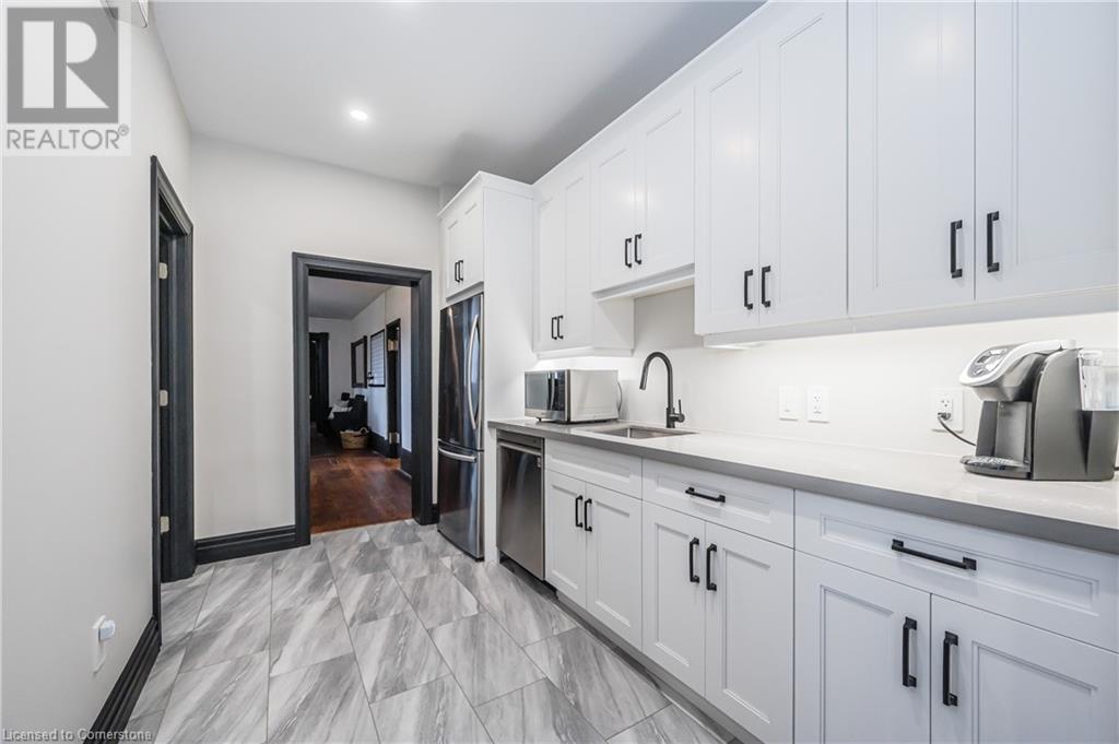 18 Tannery Street E, Cambridge, Ontario  N3C 2B9 - Photo 15 - 40727652