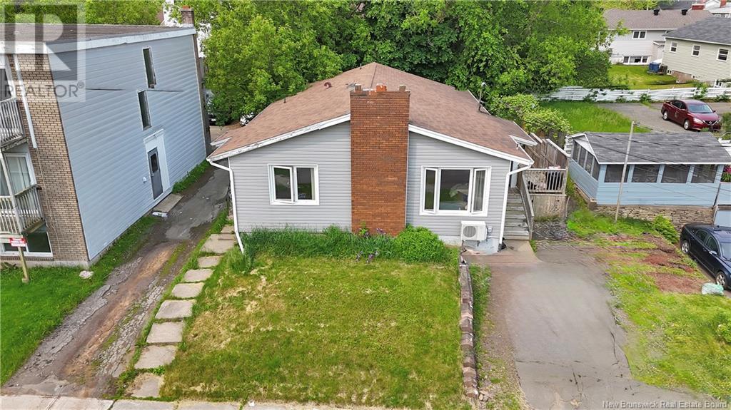 Property at 222 Jones Street image 5