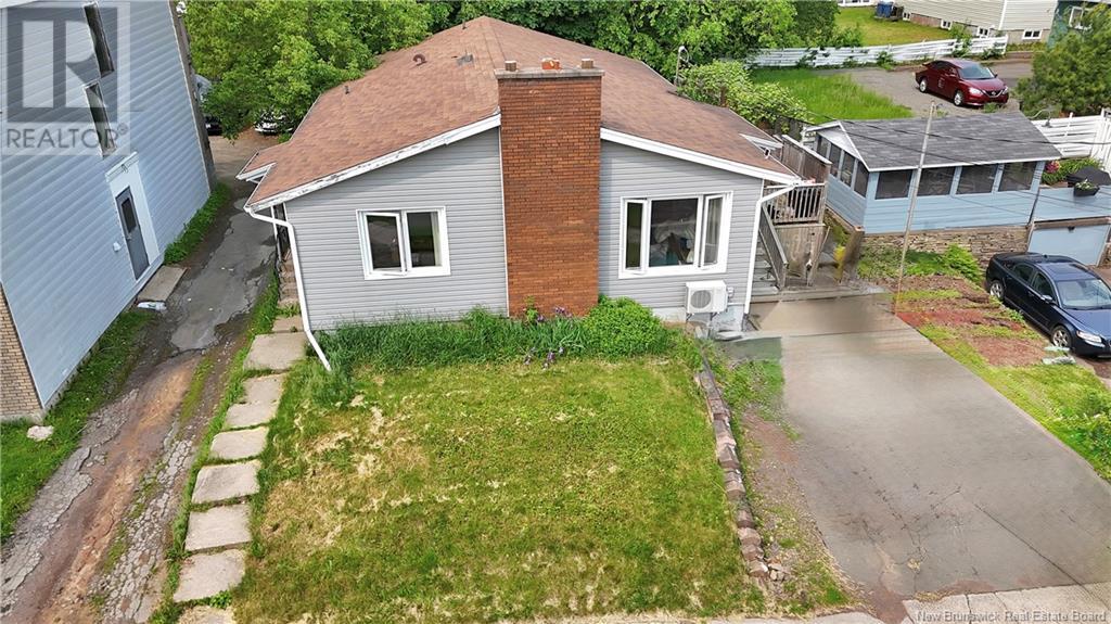 Property at 222 Jones Street image 4