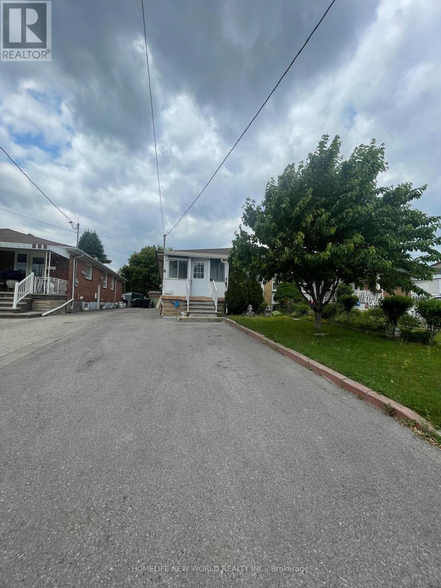 30 HABITANT DRIVE, toronto (humbermede), Ontario